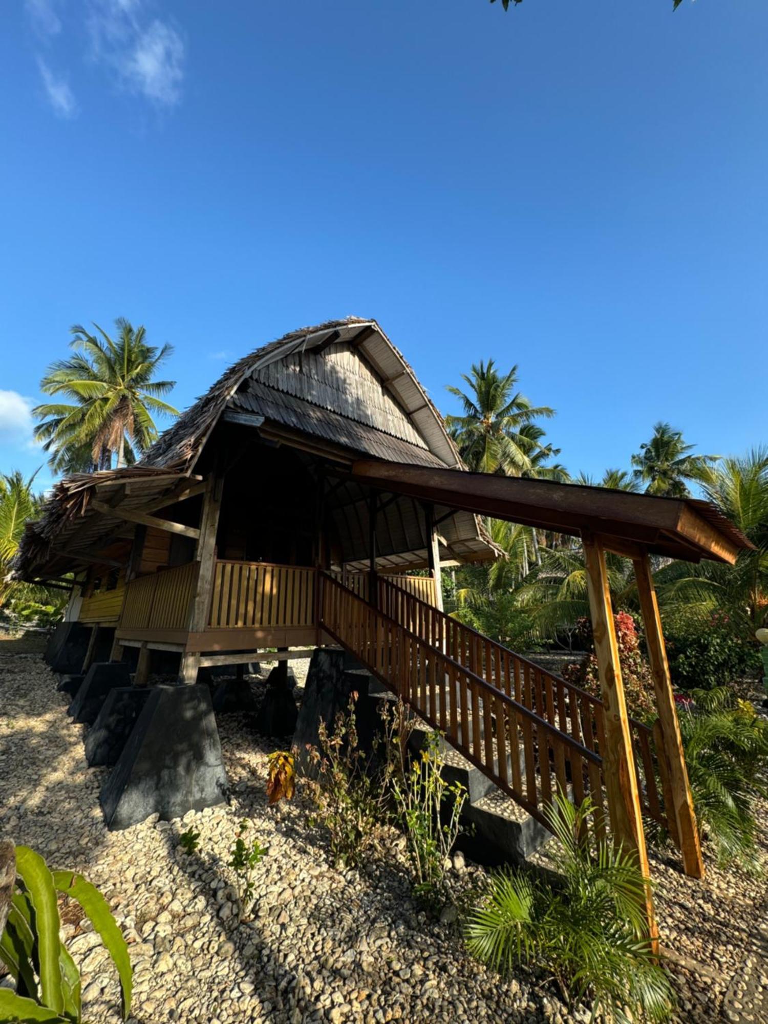 Padang  Sunari Beach Resort 2 מראה חיצוני תמונה