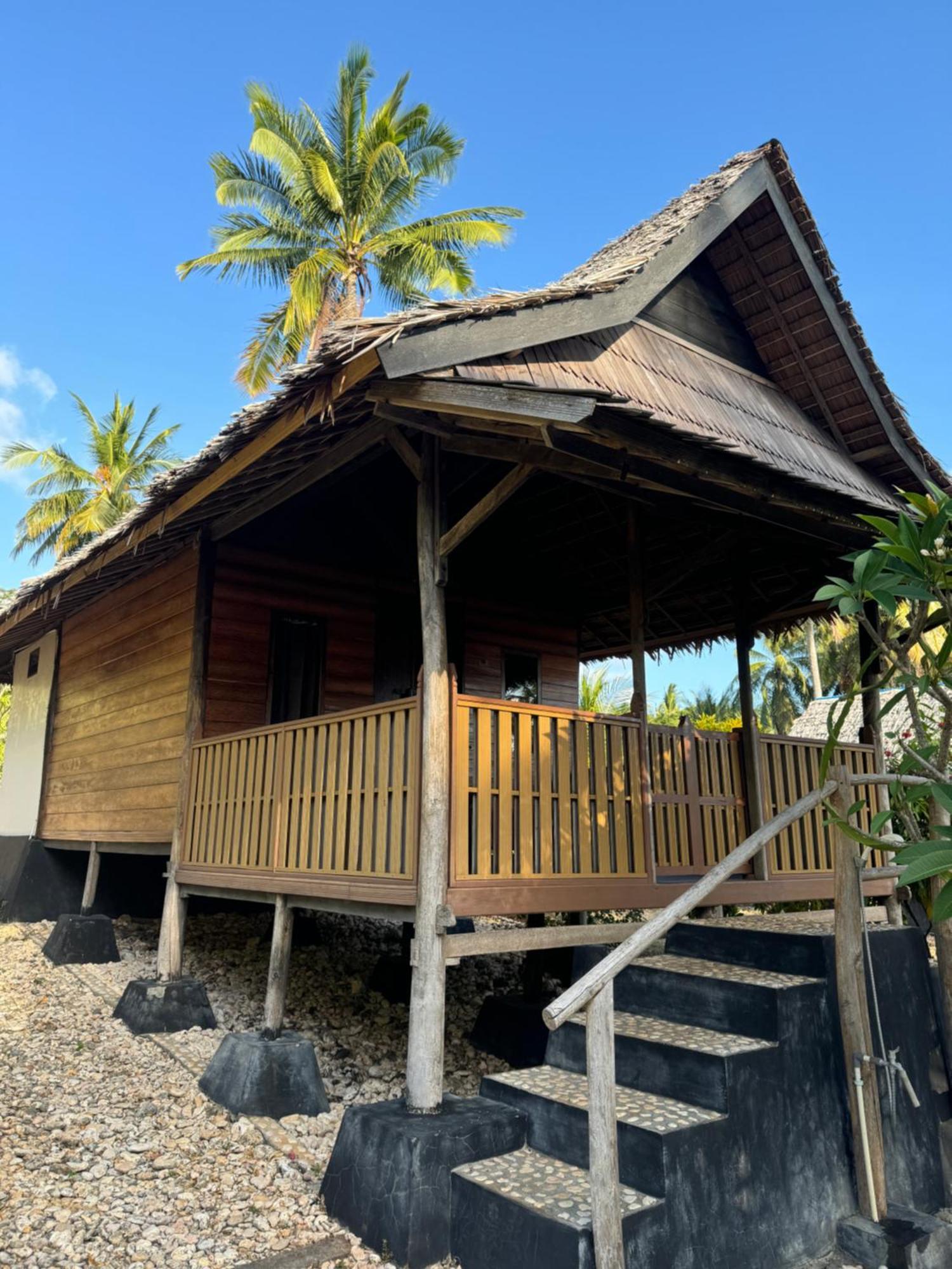 Padang  Sunari Beach Resort 2 מראה חיצוני תמונה