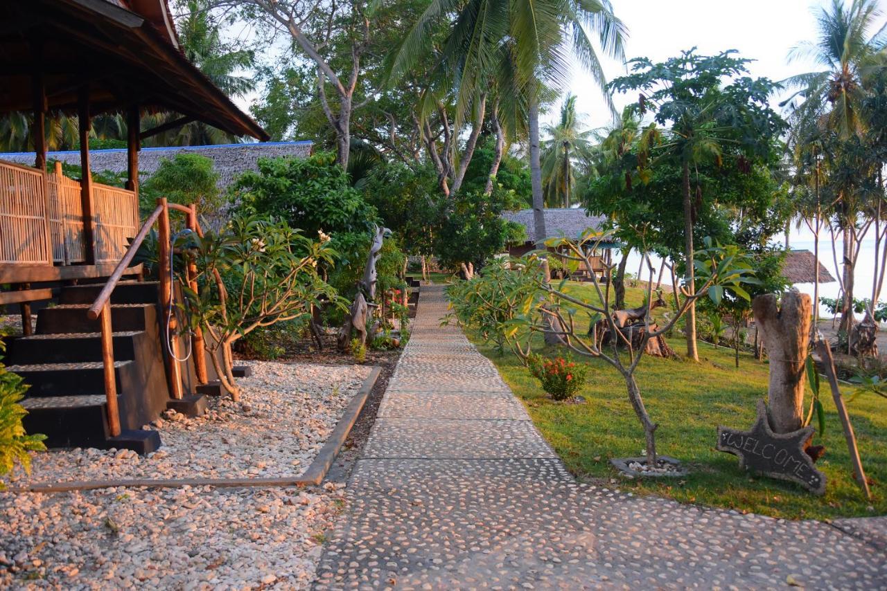 Padang  Sunari Beach Resort 2 מראה חיצוני תמונה