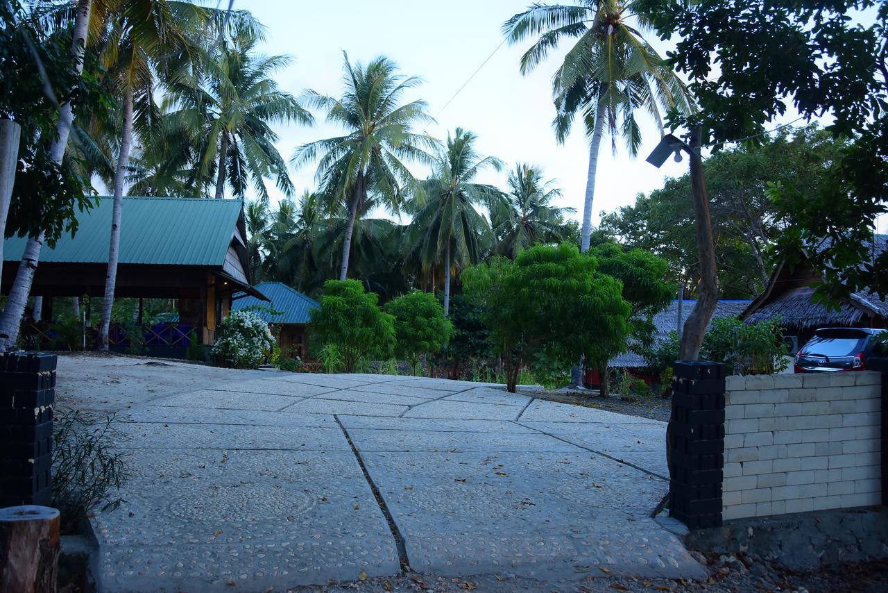 Padang  Sunari Beach Resort 2 מראה חיצוני תמונה