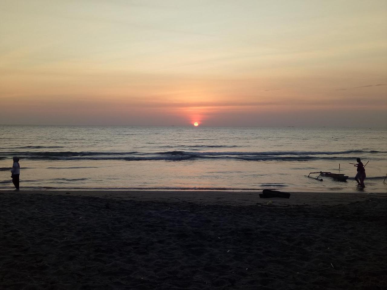 Padang  Sunari Beach Resort 2 מראה חיצוני תמונה