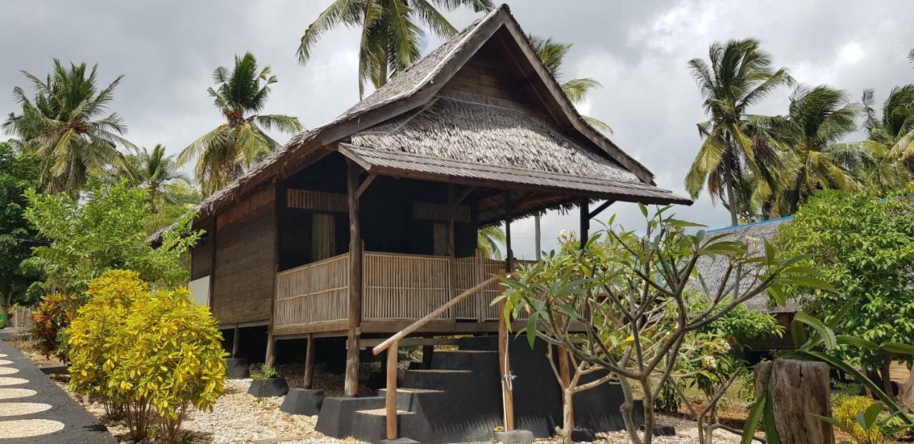 Padang  Sunari Beach Resort 2 מראה חיצוני תמונה